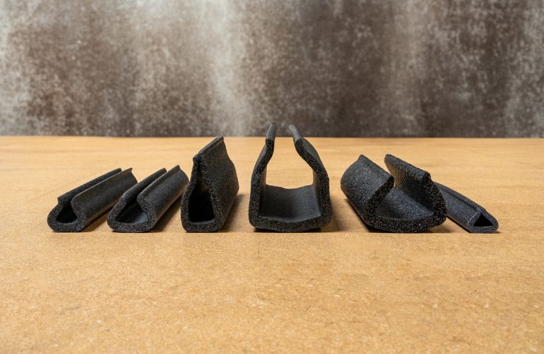 Cantoneras y perfiles